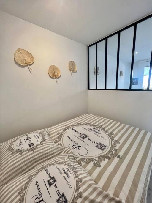 Studio 4 Couchages A 12 Min De La Plage A Pied Avec Wifi, Le Parking Est En Option Antibes Extérieur photo